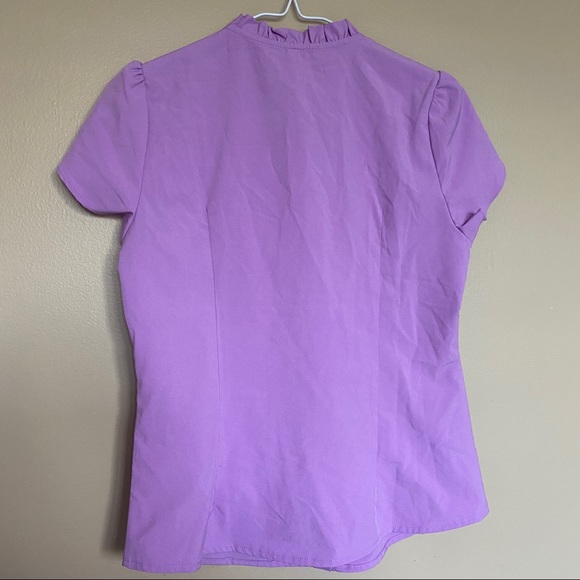SOLD - Vintage Lilac Short Sleeve - Picture 4 of 5